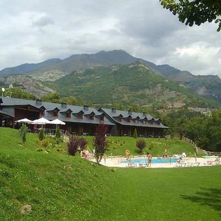 Aparthotel Bubal El Pueyo de Jaca Exterior foto