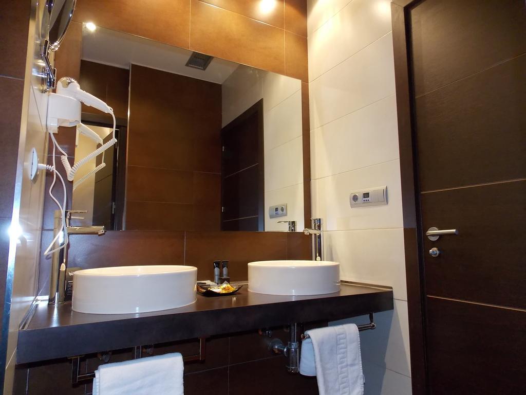 Aparthotel Bubal El Pueyo de Jaca Zimmer foto