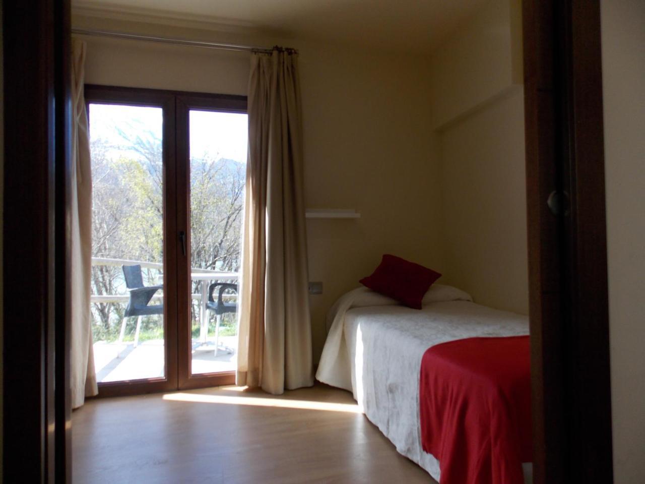 Aparthotel Bubal El Pueyo de Jaca Exterior foto